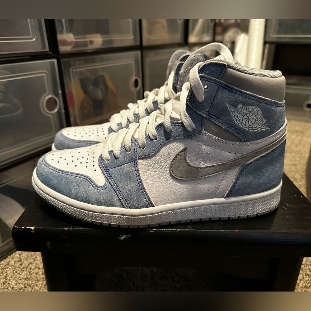 Men Jordan 1